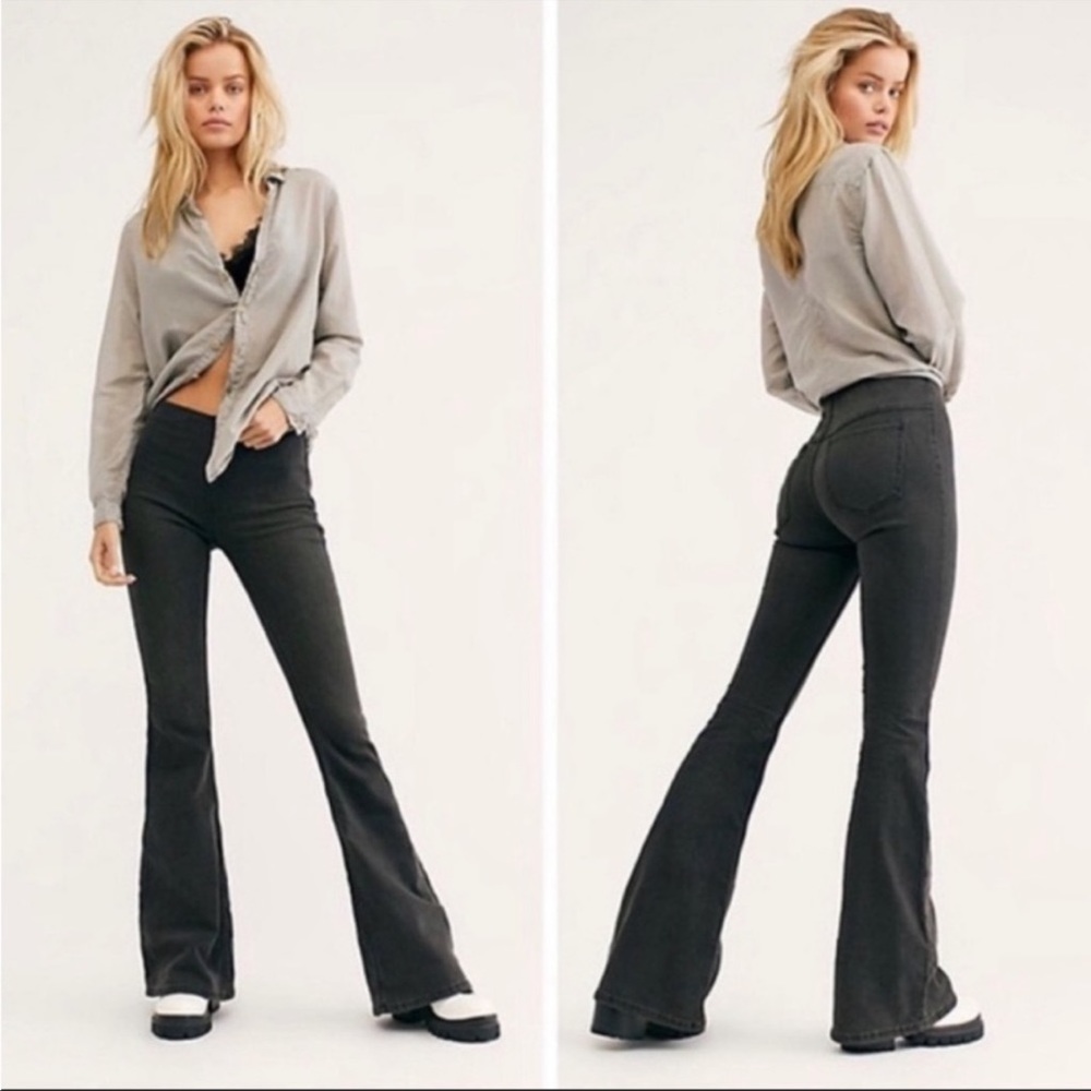 Free People Penny Pull On Flare Jeans in Black Size 30 High Waist Flat Front